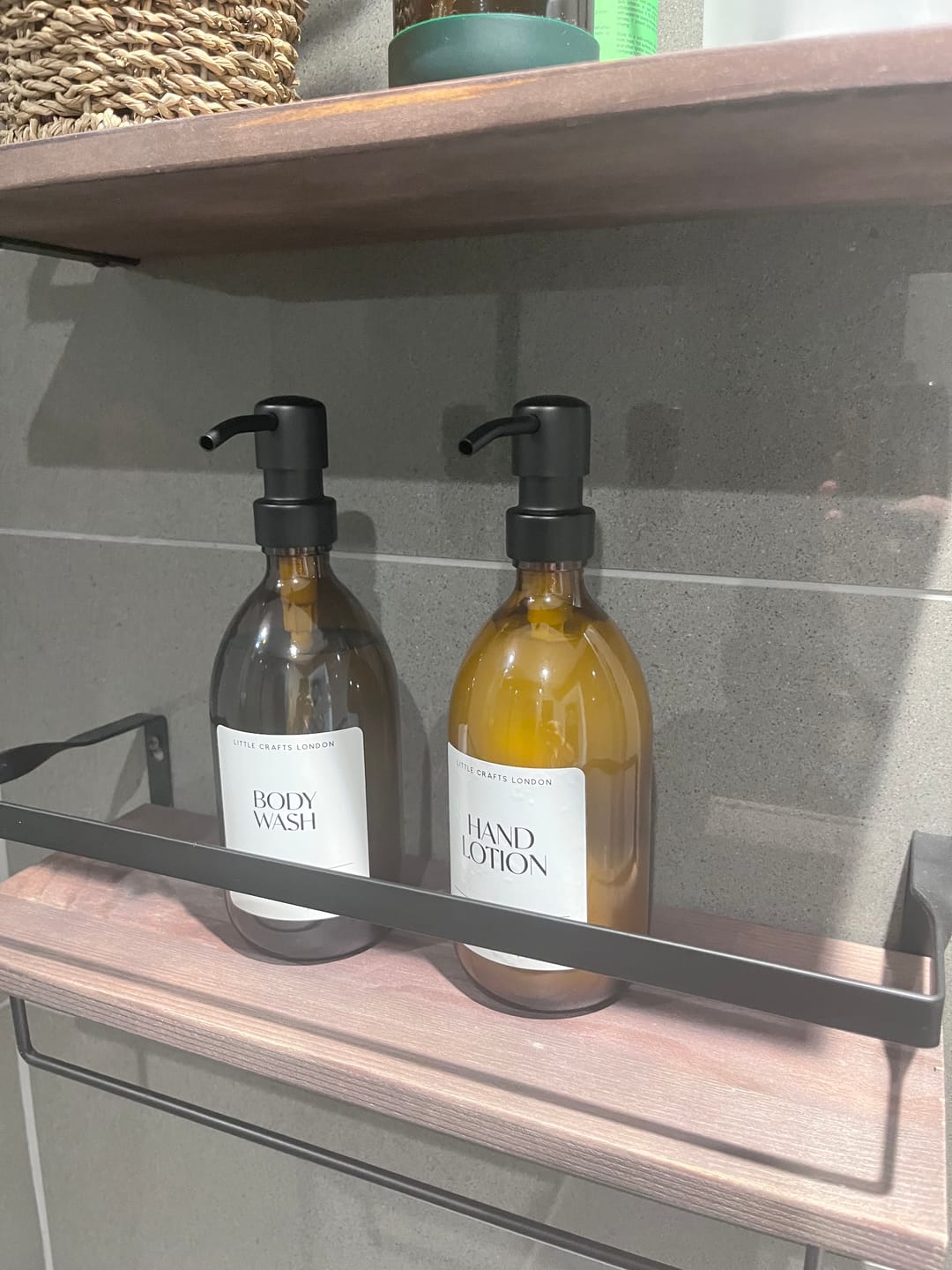 Customer photo review of Set of 3 Bathroom Reusable Amber Glass Bottles 500 ML with Metal Pump