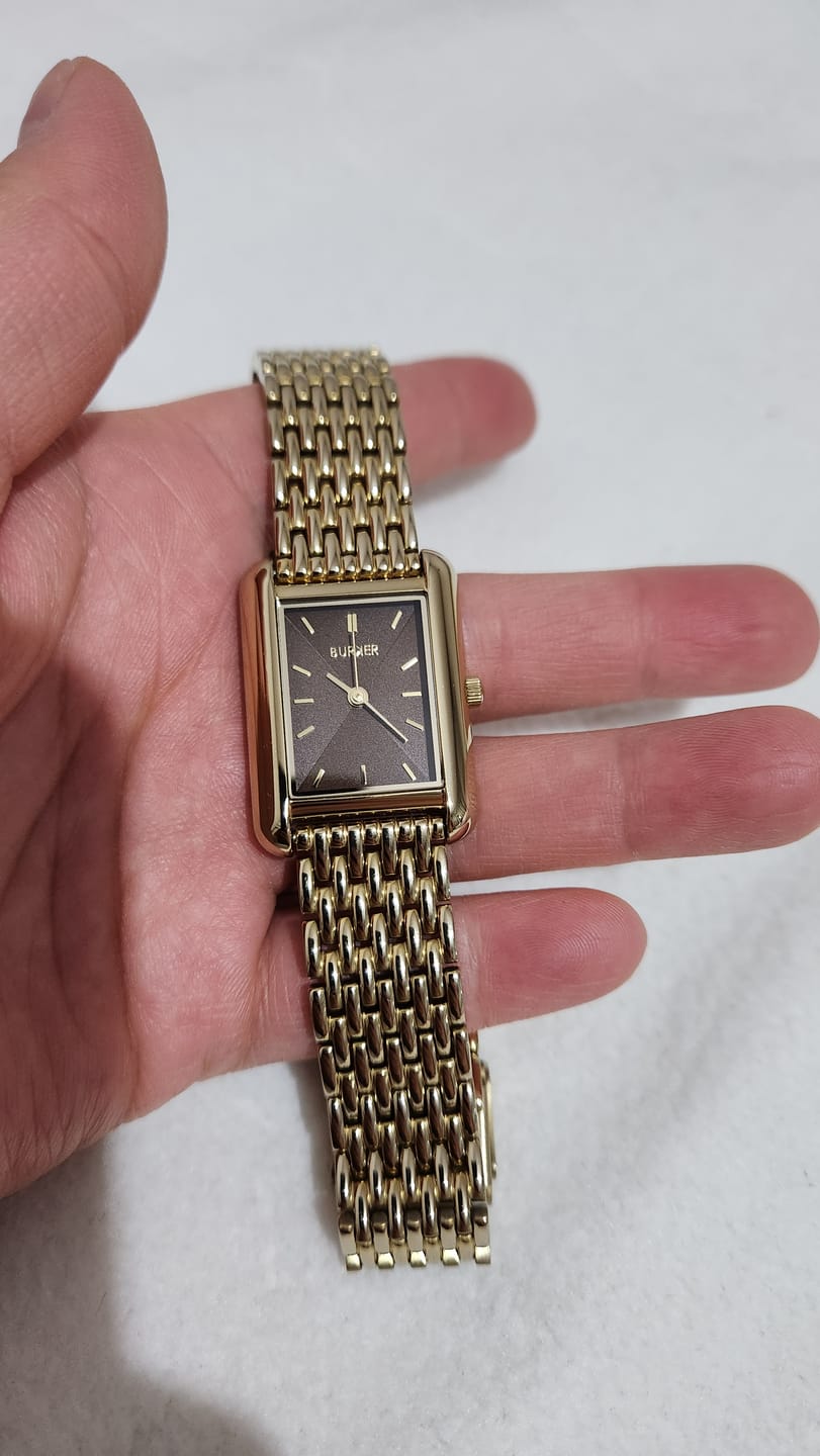 Customer photo review of Olivia Gold Brown