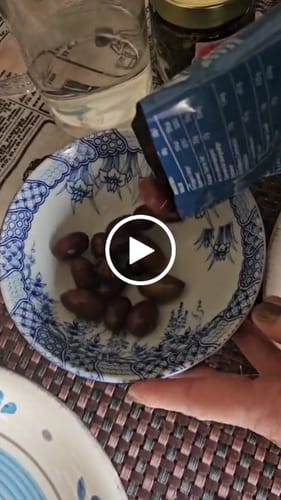 Customer video review of Hand-Picked Kalamata Olives – Authentic Greek Variety (3×250g)