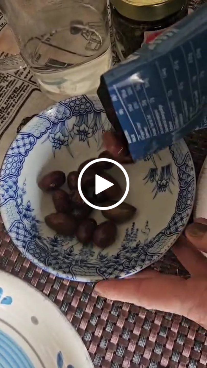 Customer video review of Hand-Picked Kalamata Olives – Authentic Greek Variety (3×250g)