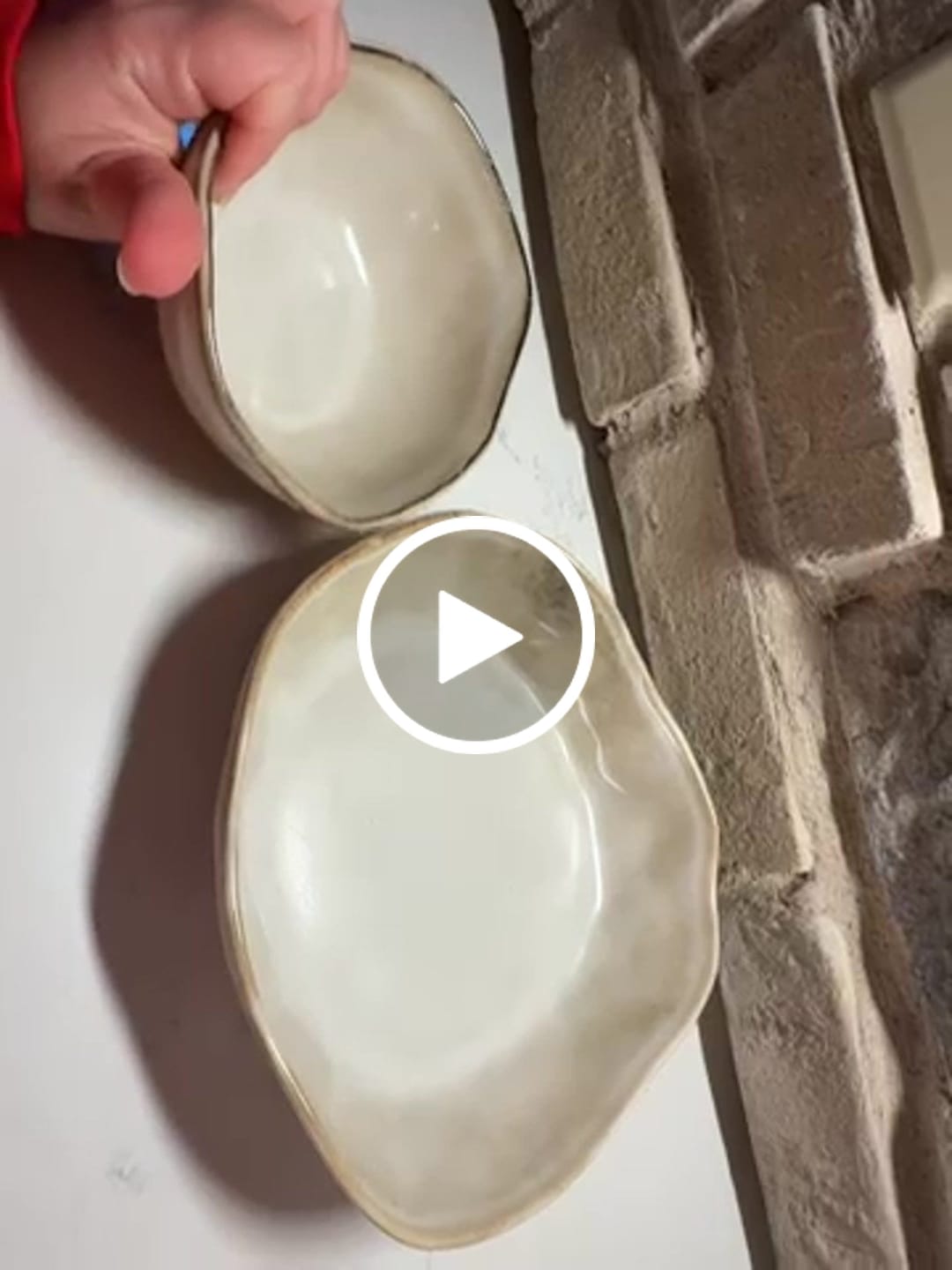 Customer video review of 16-Piece Stoneware Set-Crema