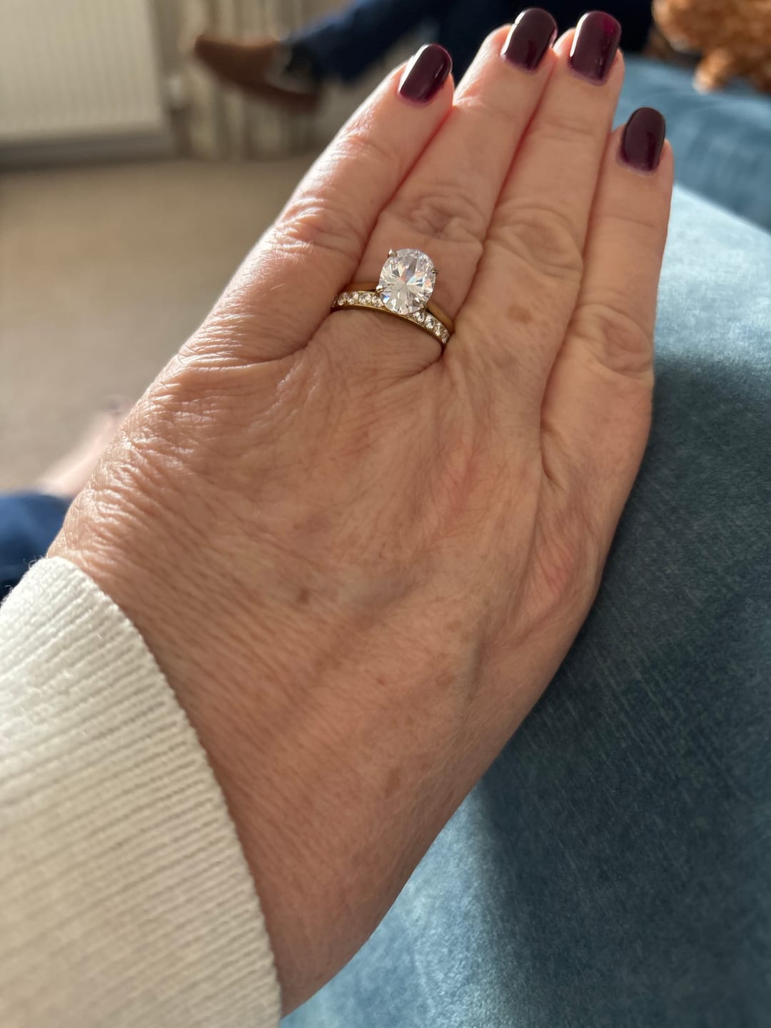 Customer photo review of Oval Solitaire Travel Ring