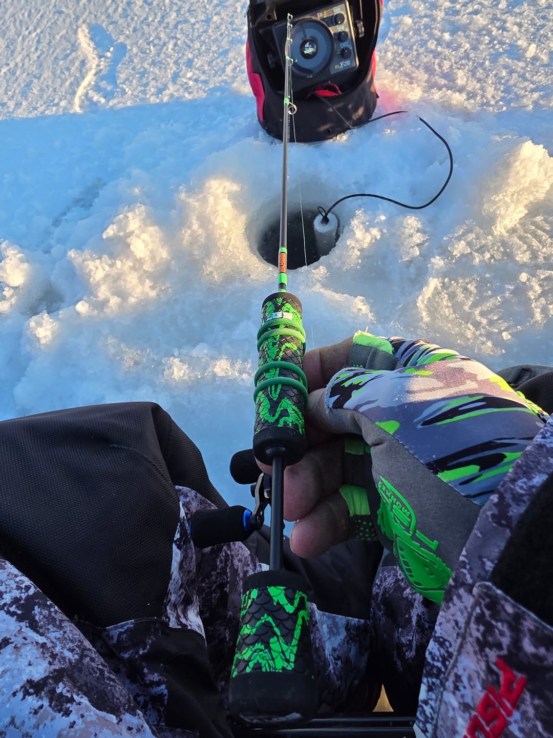 Customer photo review of Custom Carbon Ice Rod