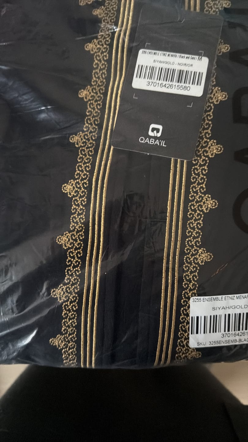 Customer photo review of Noir Alhambra "Elegance"