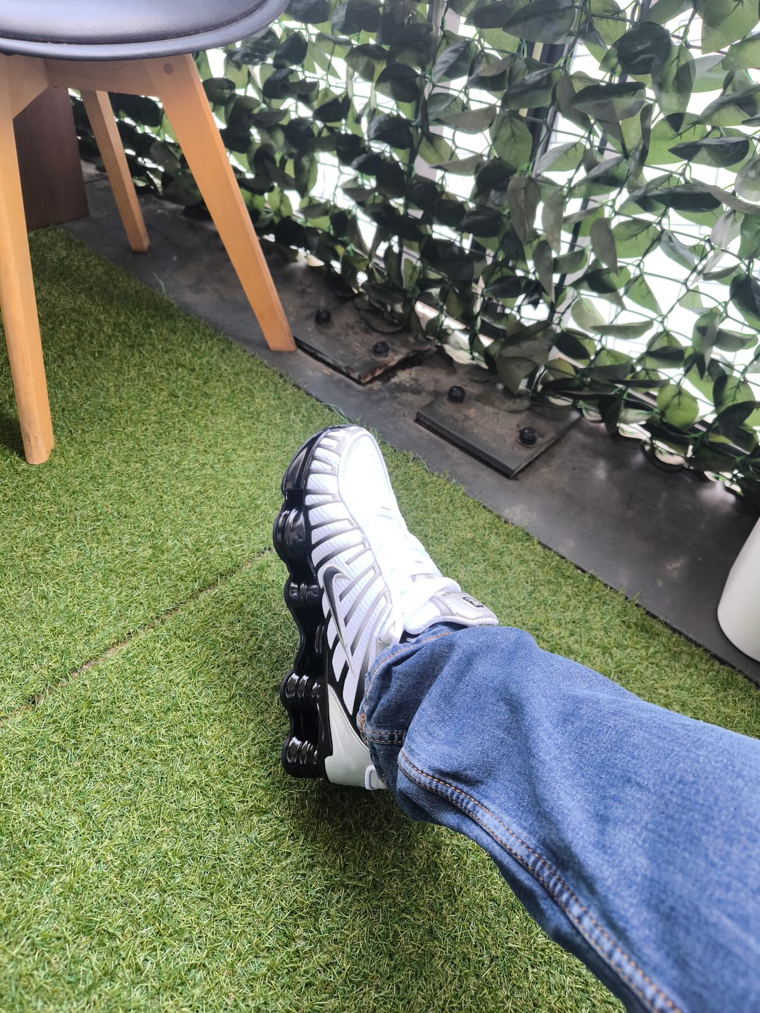 Customer photo review of NIKE Shox TL