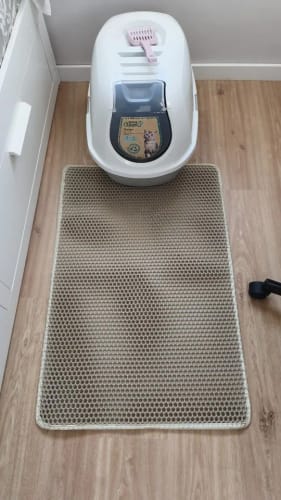 Customer photo review of The Easiest Way to Keep Cat Litter Off Your Floors — No Mess, No Stress
CleanPaws™ Litter Mat