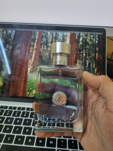 Customer photo review of Versace Pour Homme Eau De Toilette For Men