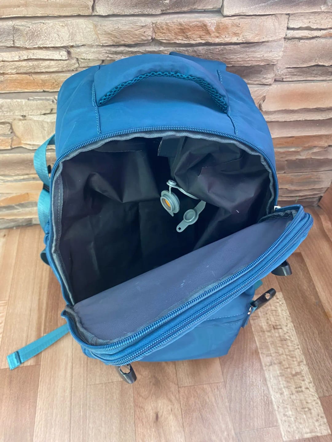 Customer photo review of The Vackpack