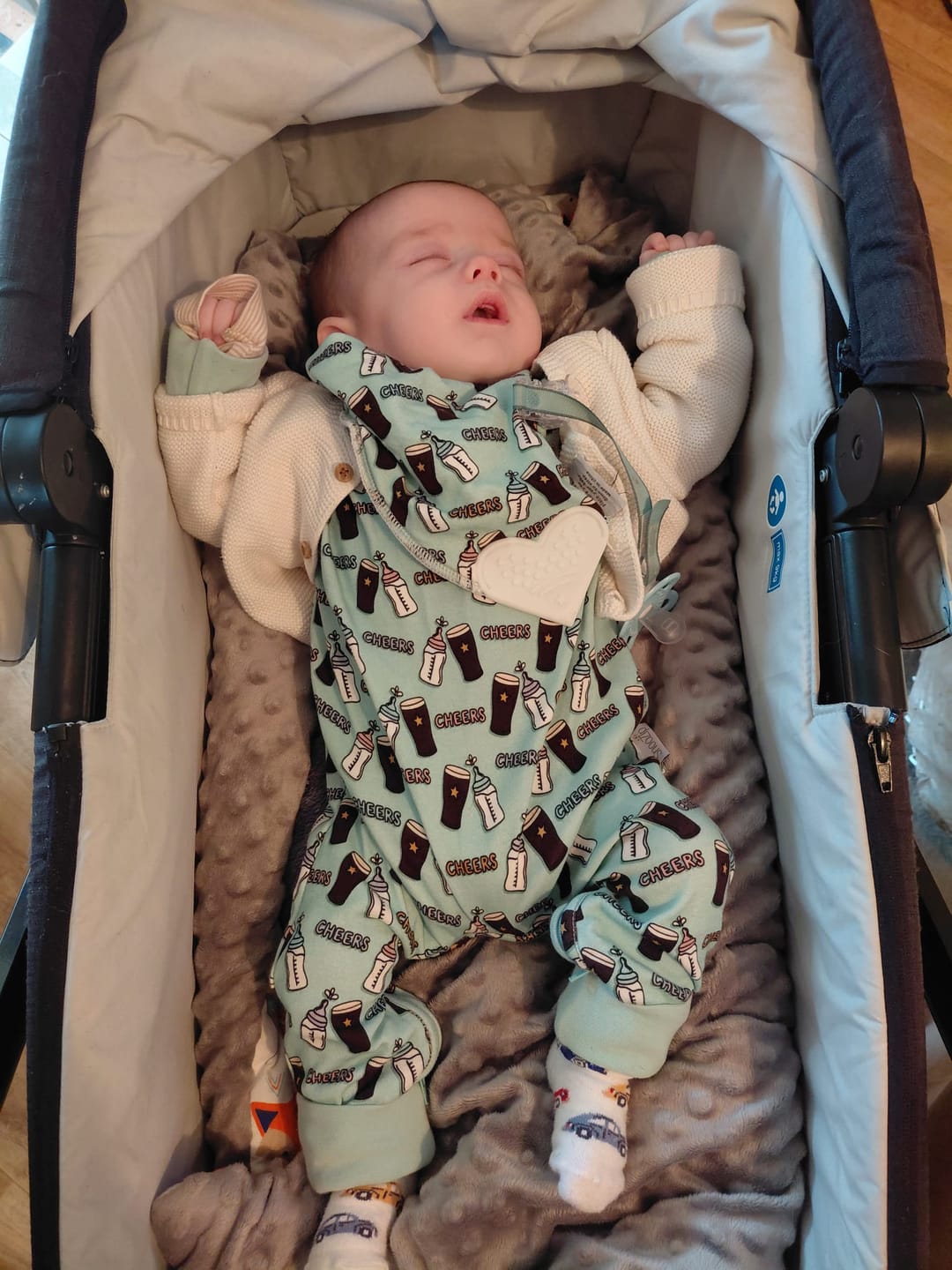 Customer photo review of Cheers Teething Bib