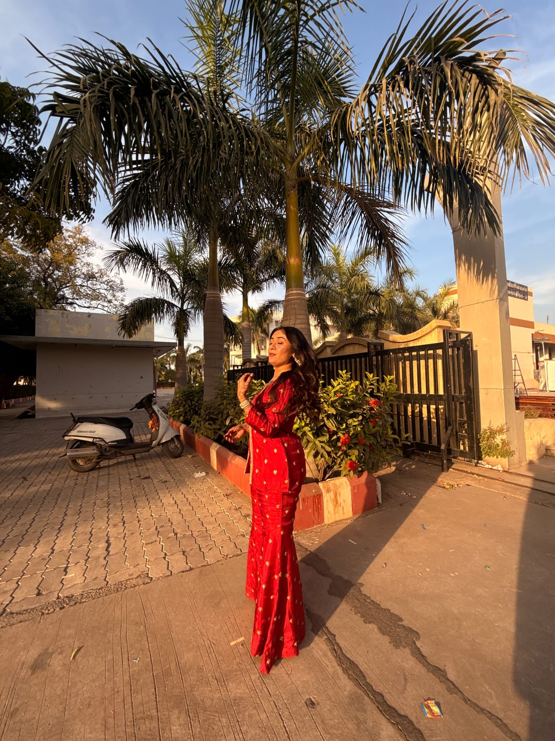 Customer photo review of Astoria Red Zari Motif Front Slit Kurta with Gharara