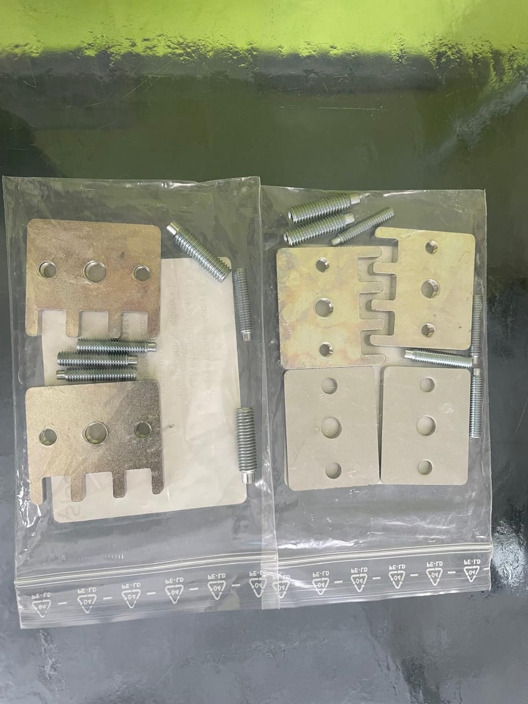 Customer photo review of PSA Nutenstein Fitting M8 Befestigung Schienensystem Citroen SpaceTourer, Peugeot Traveller und mehr