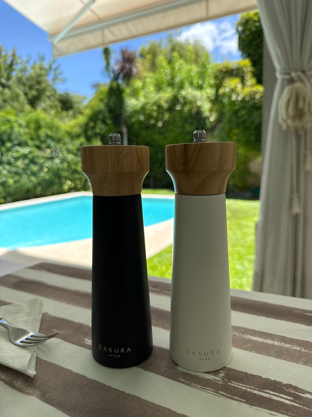 Customer photo review of Set Salt & Pepper Sakura Majestic - Molinillo Pimienta Y Sal De Madera Premium 20 Cm