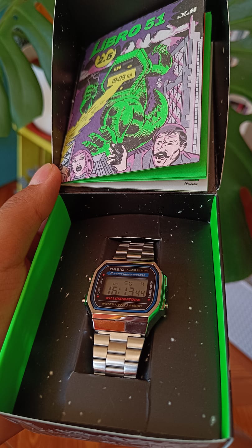Customer photo review of Reloj Casio Vintage A168WA-1WDF Electroluminescence Plateado