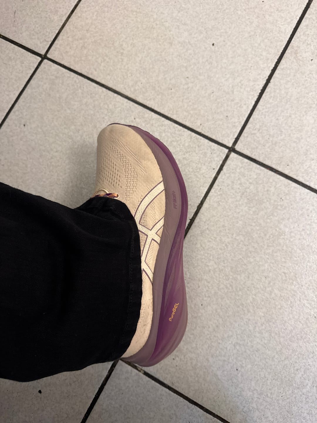 Customer photo review of GEL NIMBUS 26 TR W