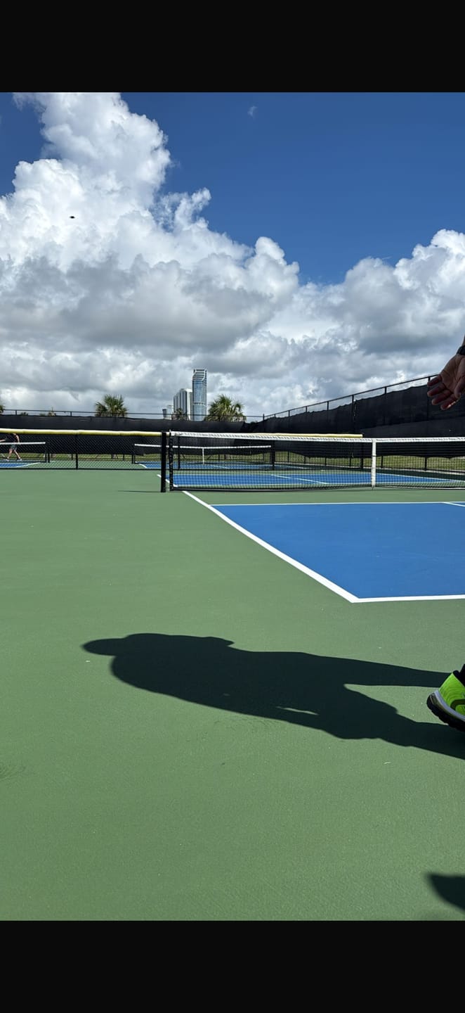 Customer photo review of NEW! 1 Pair of RTP HEEL PAD XC v2 Red- Protect your joints while keeping your shoes feeling natural.