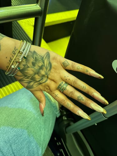 Customer photo review of Verdant Paragon - Ring of Goldborne Jade