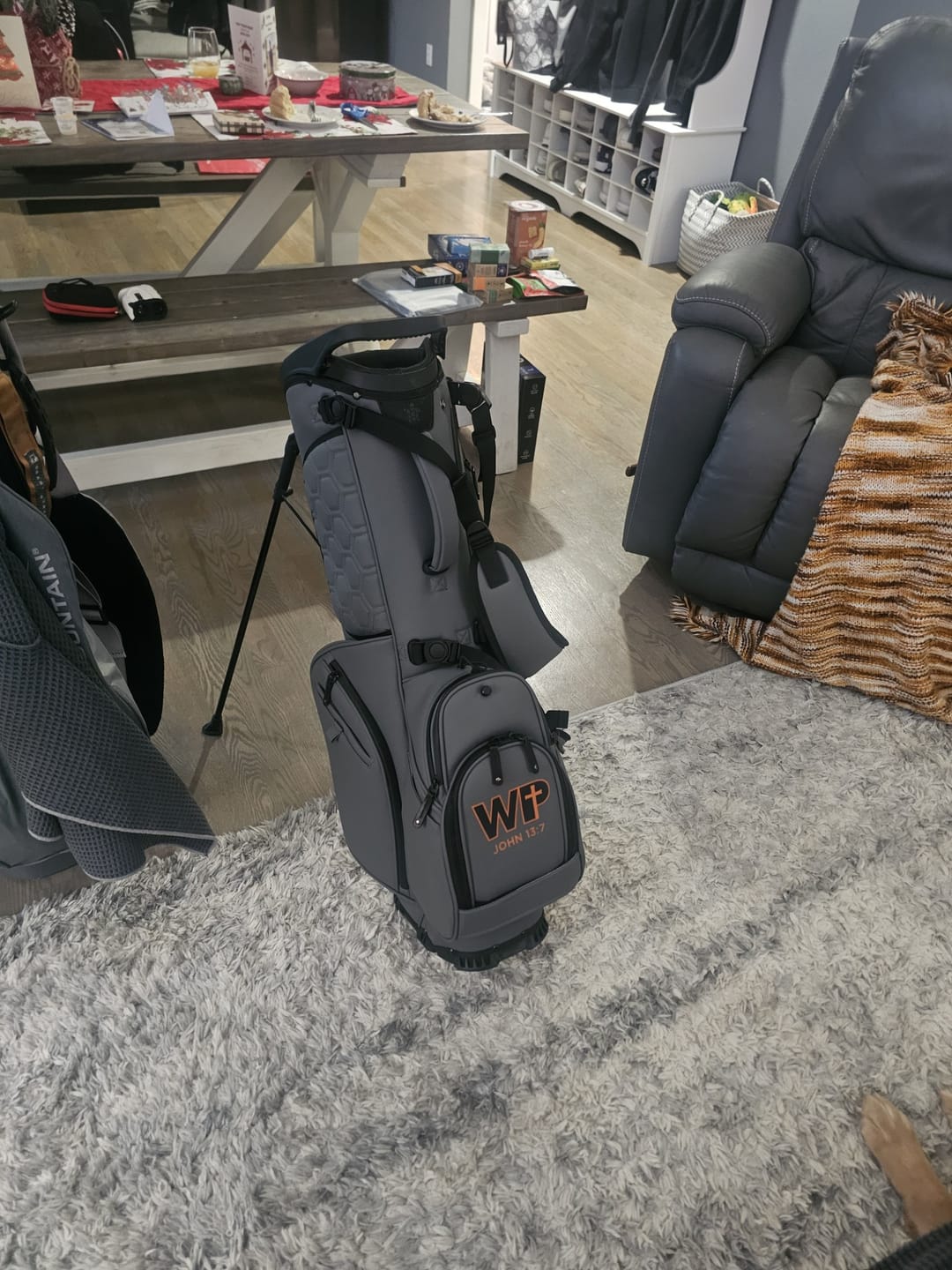 Customer photo review of LUX V2 8.5" Carry Bag: Hippo [Customize]