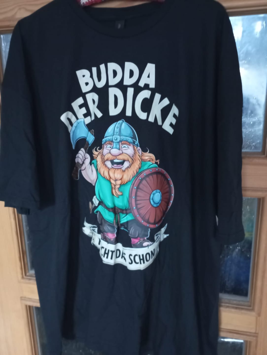 Customer photo review of Der Dicke macht das schon - Shirt - Personalisierbar