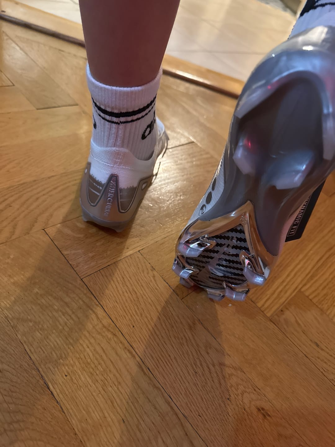 Customer photo review of Vapor 10 Vinicius Trophie The Best FG - Blanc/Argent