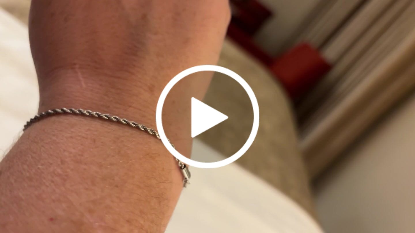 Customer video review of Rope Chain Bracelet in Silver