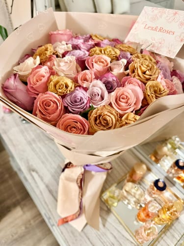 Customer photo review of Terracotta Rose Bouquet