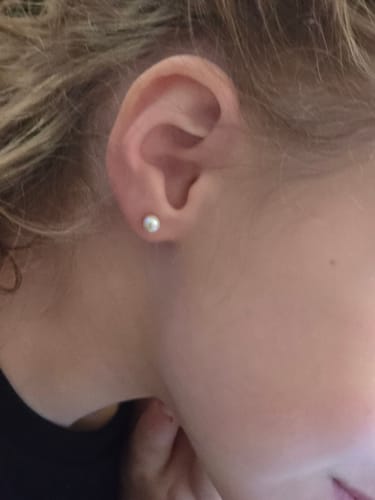 Customer photo review of Fresh Water Pearl Stud Earrings