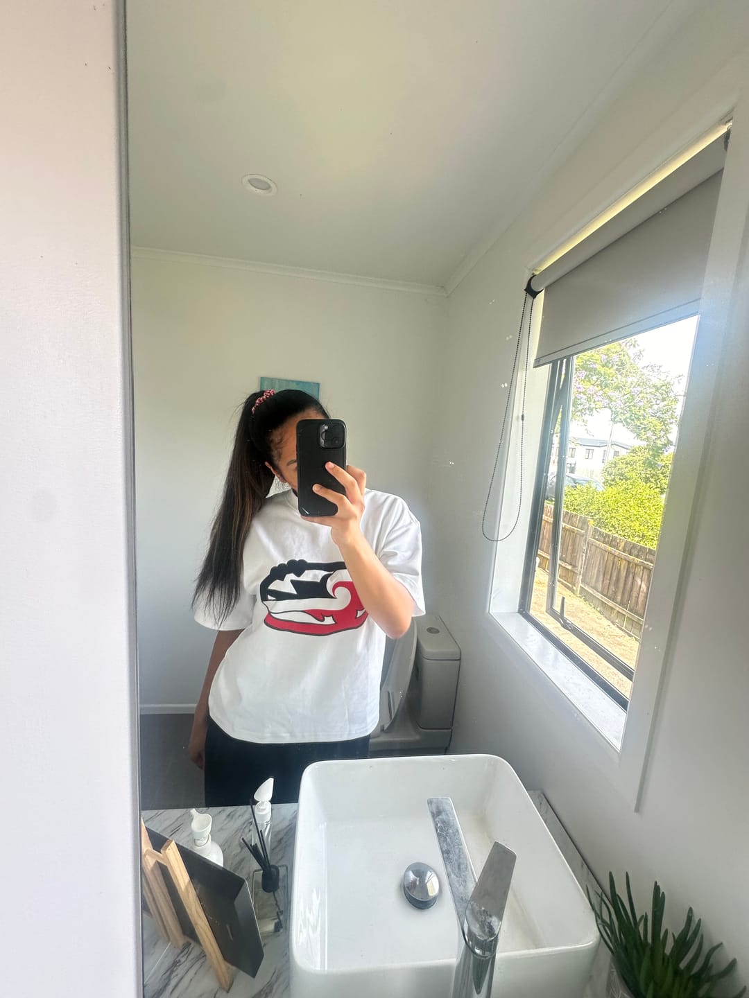 Customer photo review of '  LAND BACK Tīhāte *PRE ORDER*