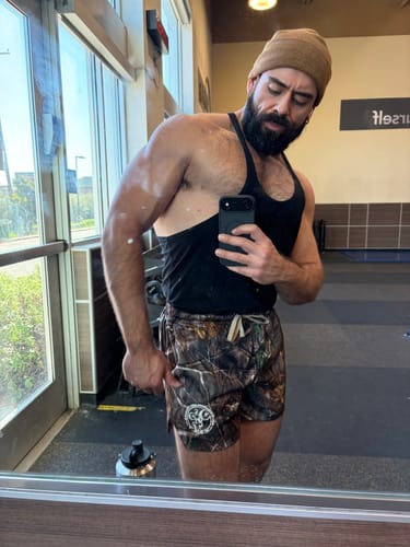 Customer photo review of LIFTING SHORTS – PRINT / CAMO TIMBER