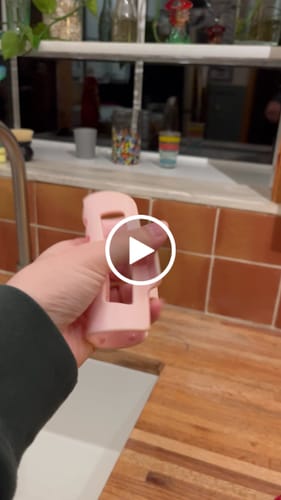 Customer video review of cloud clip