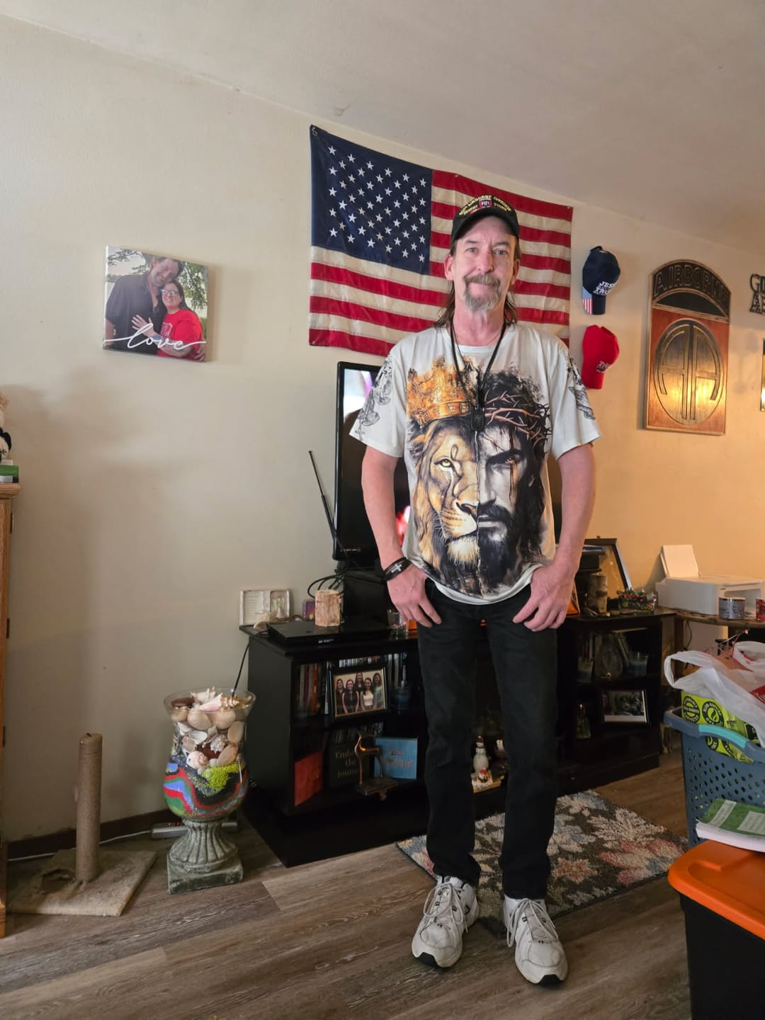 Customer photo review of Warrior Of God, When God's Warriors Go Down On Their Knees - Personalized Christian 3D All Over Print T-Shirt And Hoodie