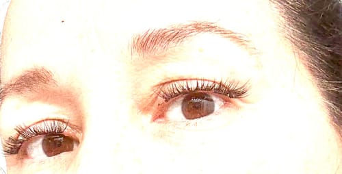 Close-up of a reviewer's eyes wearing full, natural-looking Plushy Gossamer® Lashes.