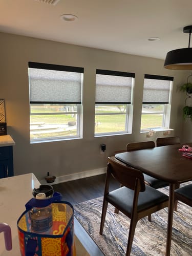 Customer photo review of SmartWings Motorized Light Filtering Roller Shades 60%/70% Blackout Twilight