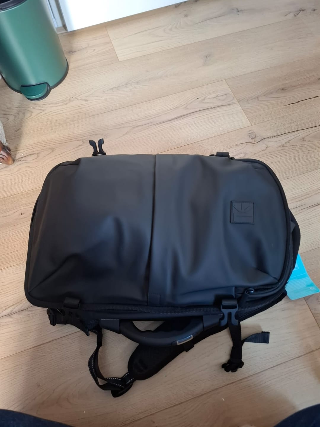 Customer photo review of Lumeo AirVac Backpack B2G1F