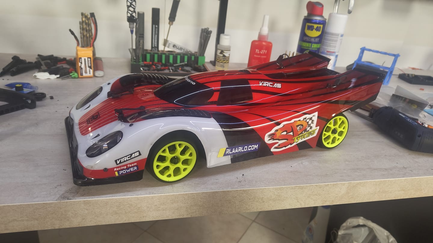 Customer photo review of Rlaarlo 1/10 Metal Version On-Road Cars AK-917 Roller(Without Electric Parts)