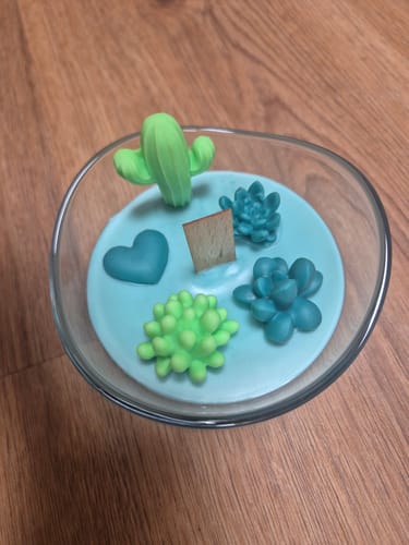 Customer photo review of MECHAS DE MADERA CON CORAZONCITOS