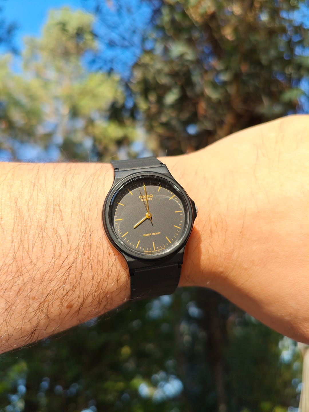 Customer photo review of Reloj Casio Vintage MQ-24-1ELDF Negro Flat