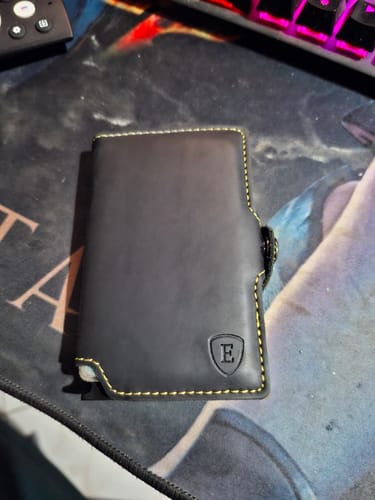 Customer photo review of E-DARK BROWN