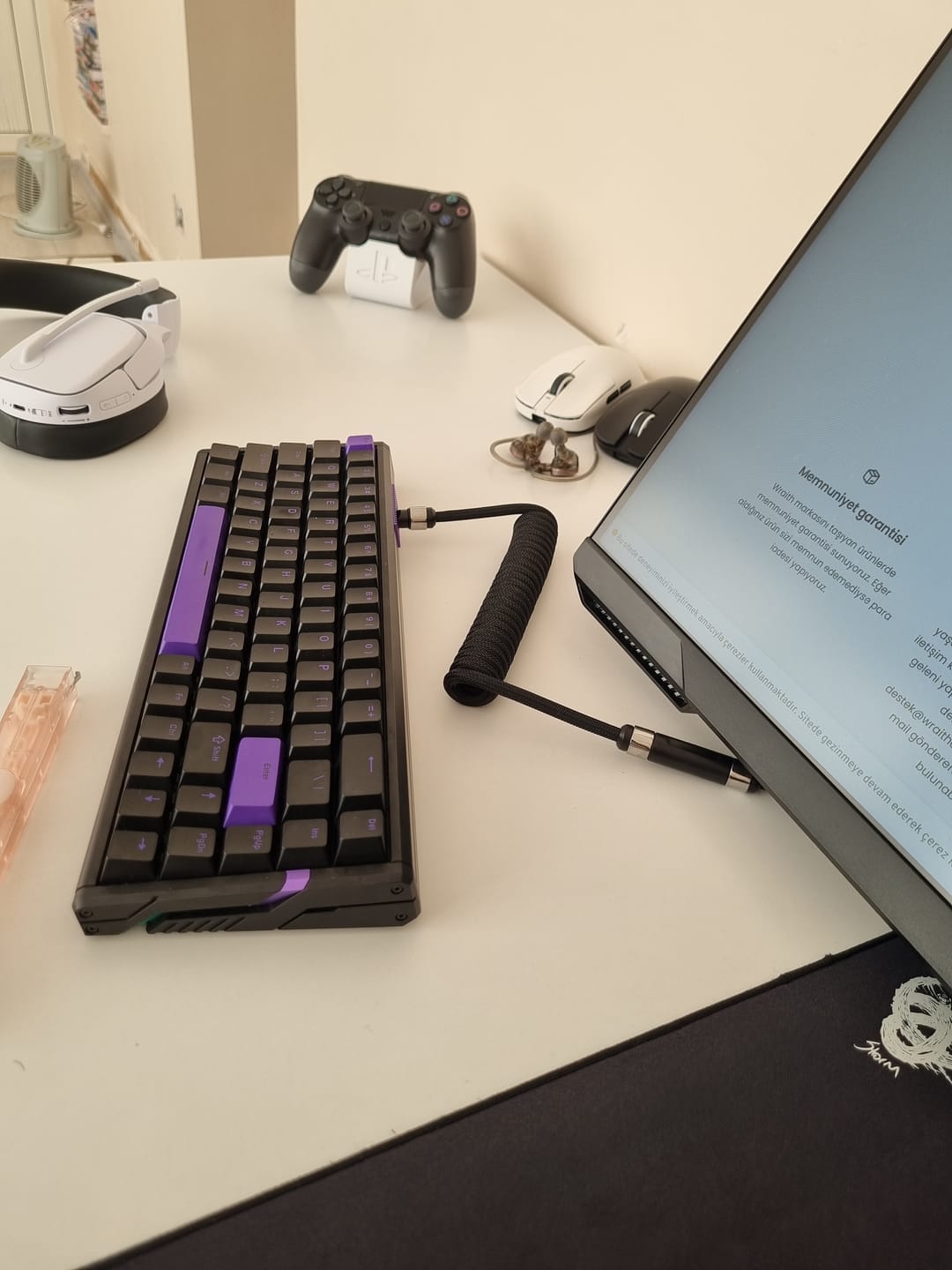 Customer photo review of Wraith Çift Yönlü Coiled Kablo