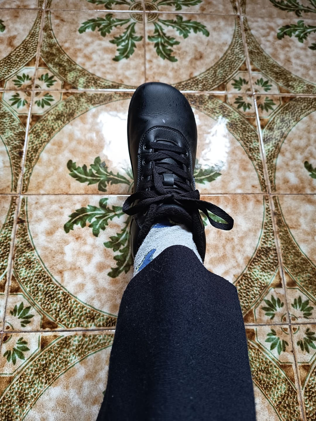 Customer photo review of Spruce - Zapatos Barefoot De Invierno