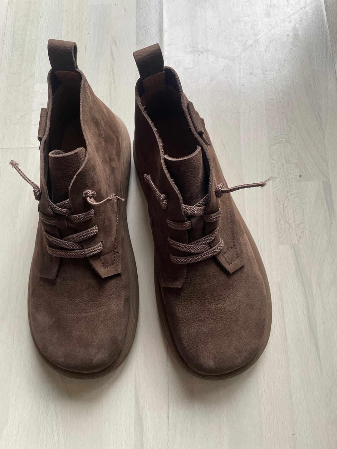 Customer photo review of Women Vintage Genuine Leather Strap Low Heel Boots