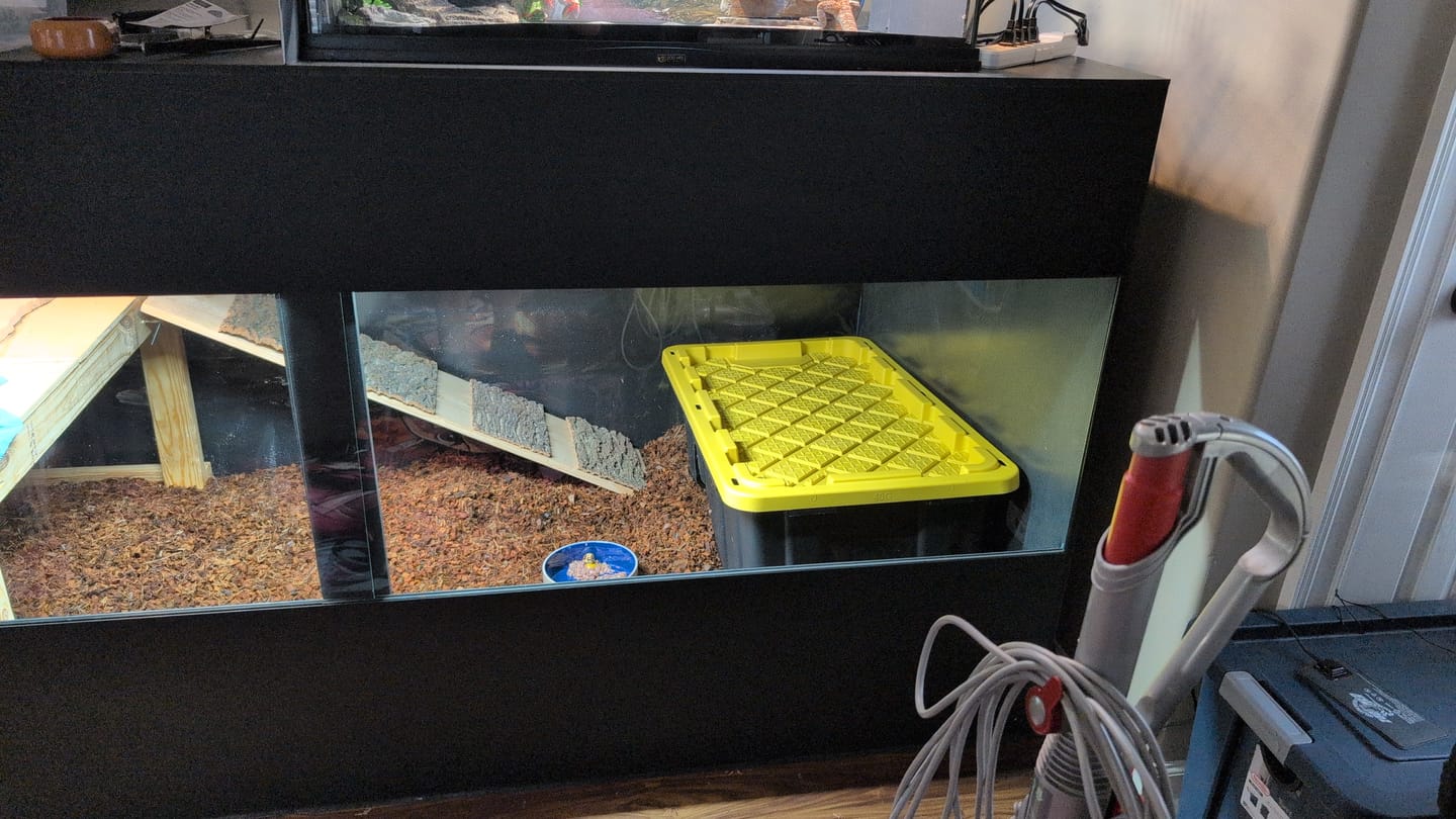 Customer photo review of 96"x48"x48" / 8'x4'x4' Premium PVC Reptile Enclosure