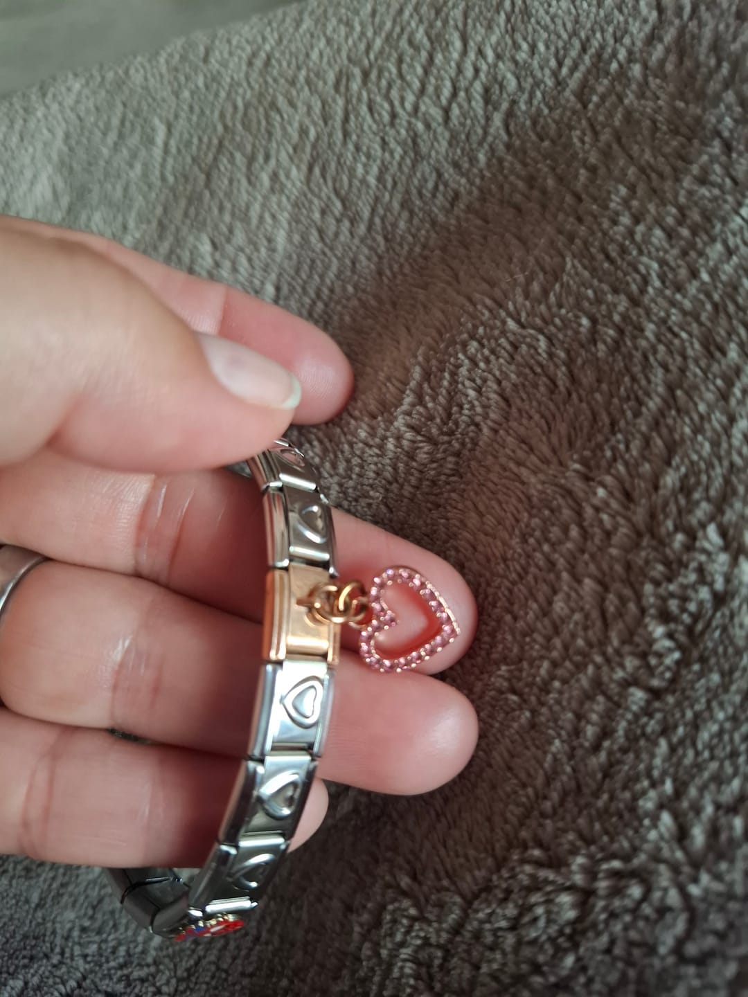 Customer photo review of Charm Colgante Corazón