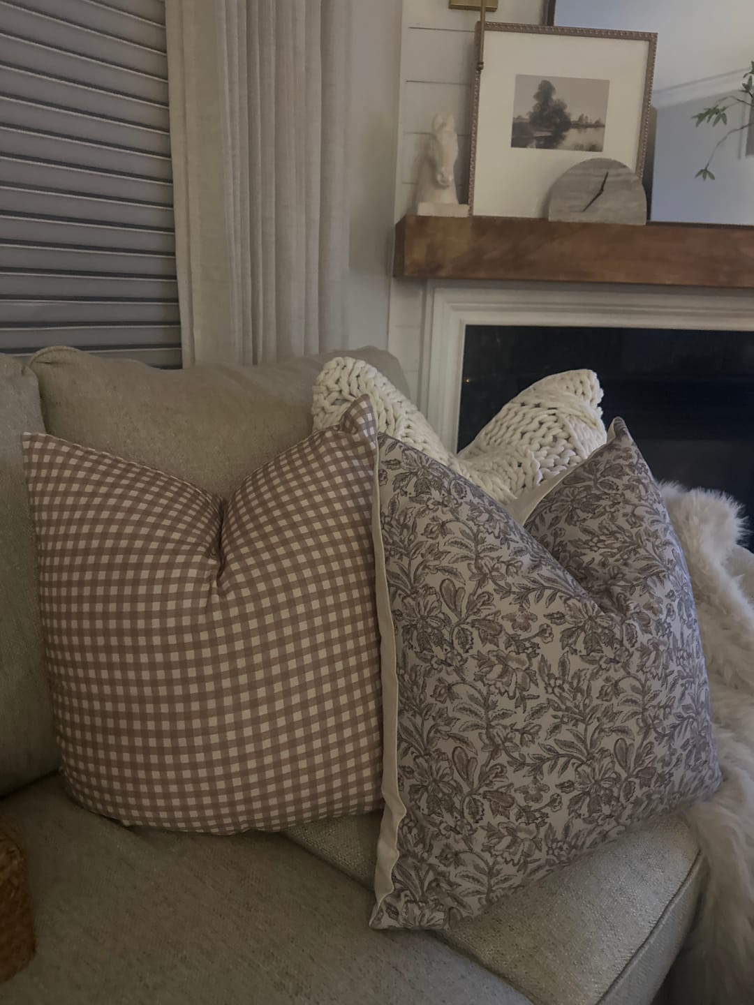 Customer photo review of Tan Gingham- 18" | 22" | 24" | 26"