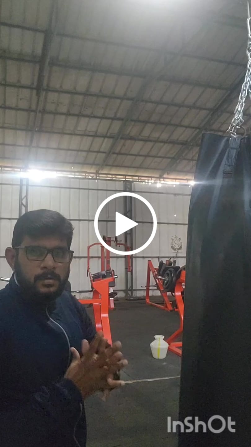 Customer video review of Navy Blue - Sunblock Jacket