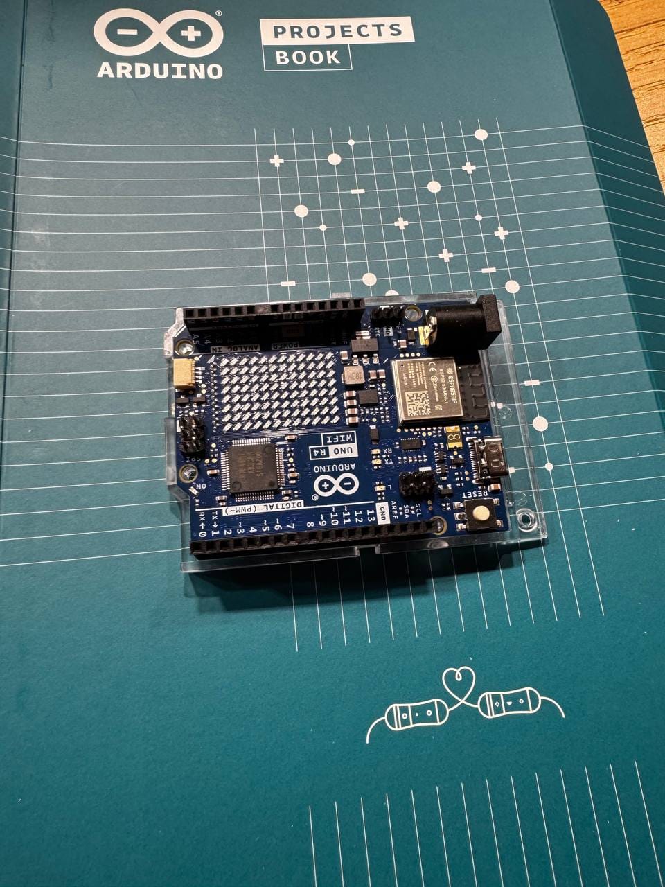 Customer photo review of Arduino Starter Kit R4