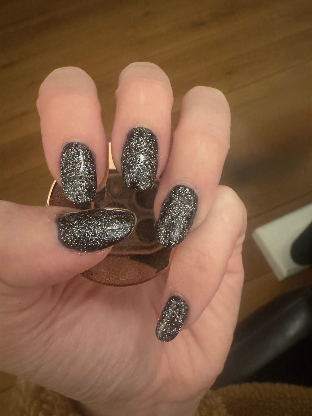 Customer photo review of Sapphire Black Dipping Powder