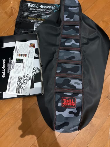 Customer photo review of Custom Seat Cover: 2003 Honda CRF450R