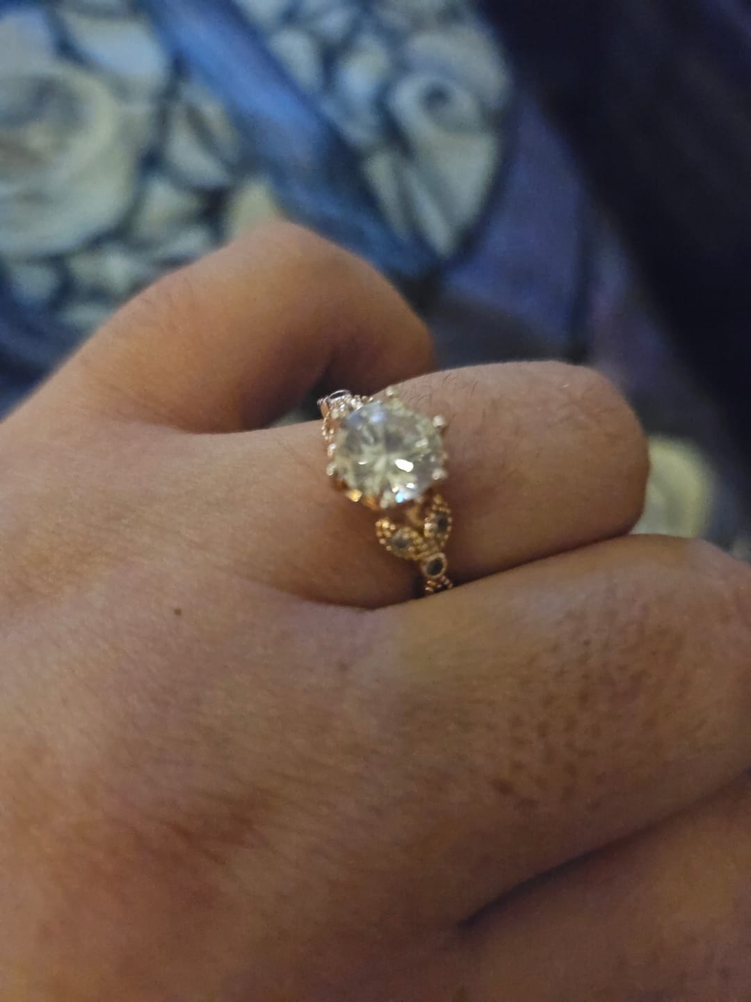 Customer photo review of Surprise Jewelry Candle