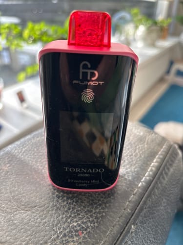 Customer photo review of Fumot - Tornado 25K - Puff Jetable / Vape Disposable 2% Nicotine