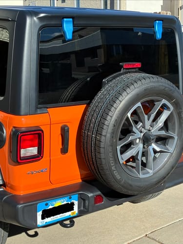 Customer photo review of Cover'd Up Rear Window Hinge Covers JL Hardtop (2)